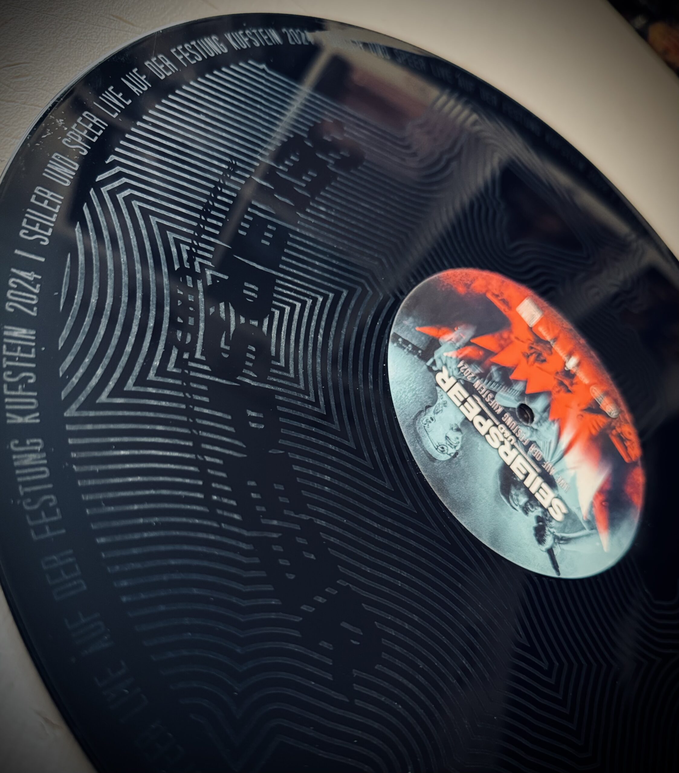seiler-und-speer-vinyl-live-auf-der-festung-kufstein-etched-live-vinyl image 3
