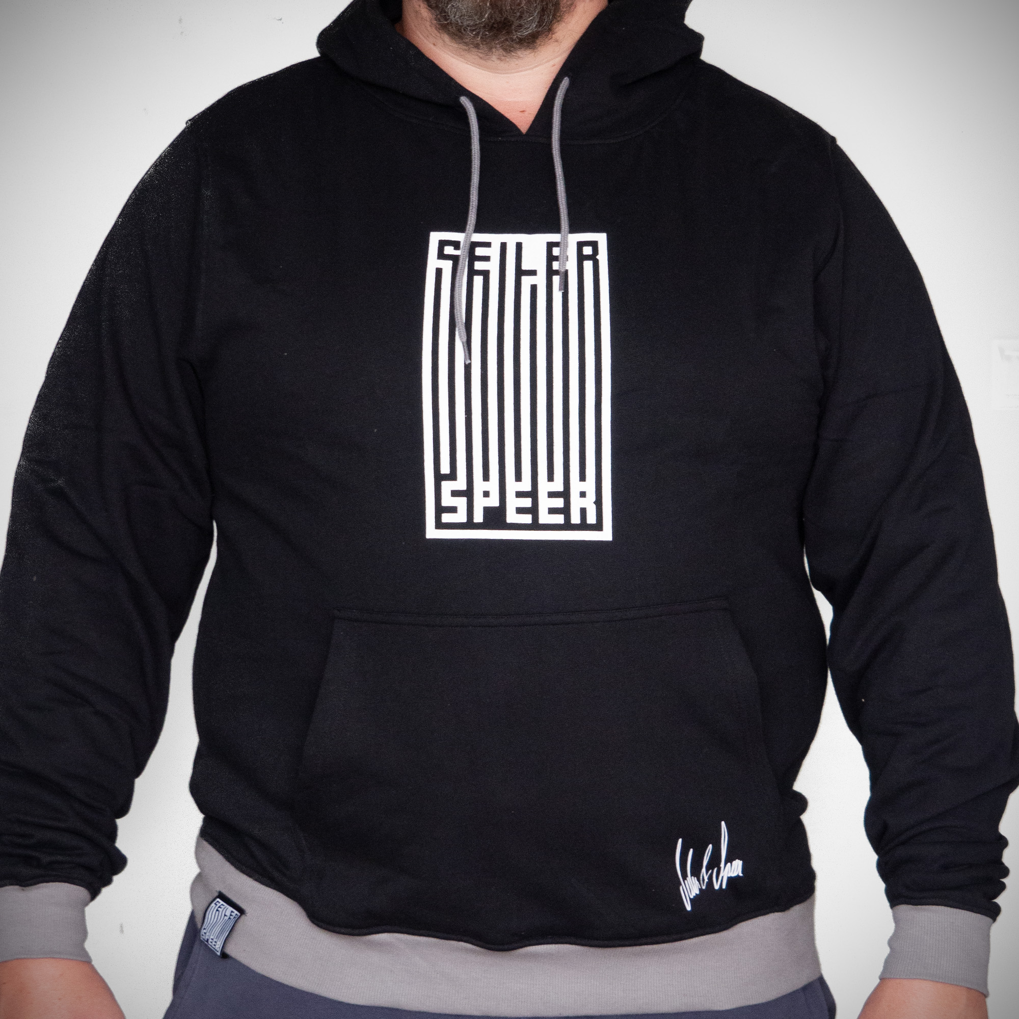 seiler-und-speer-hoodie-sweater-barcode-unisex image 3