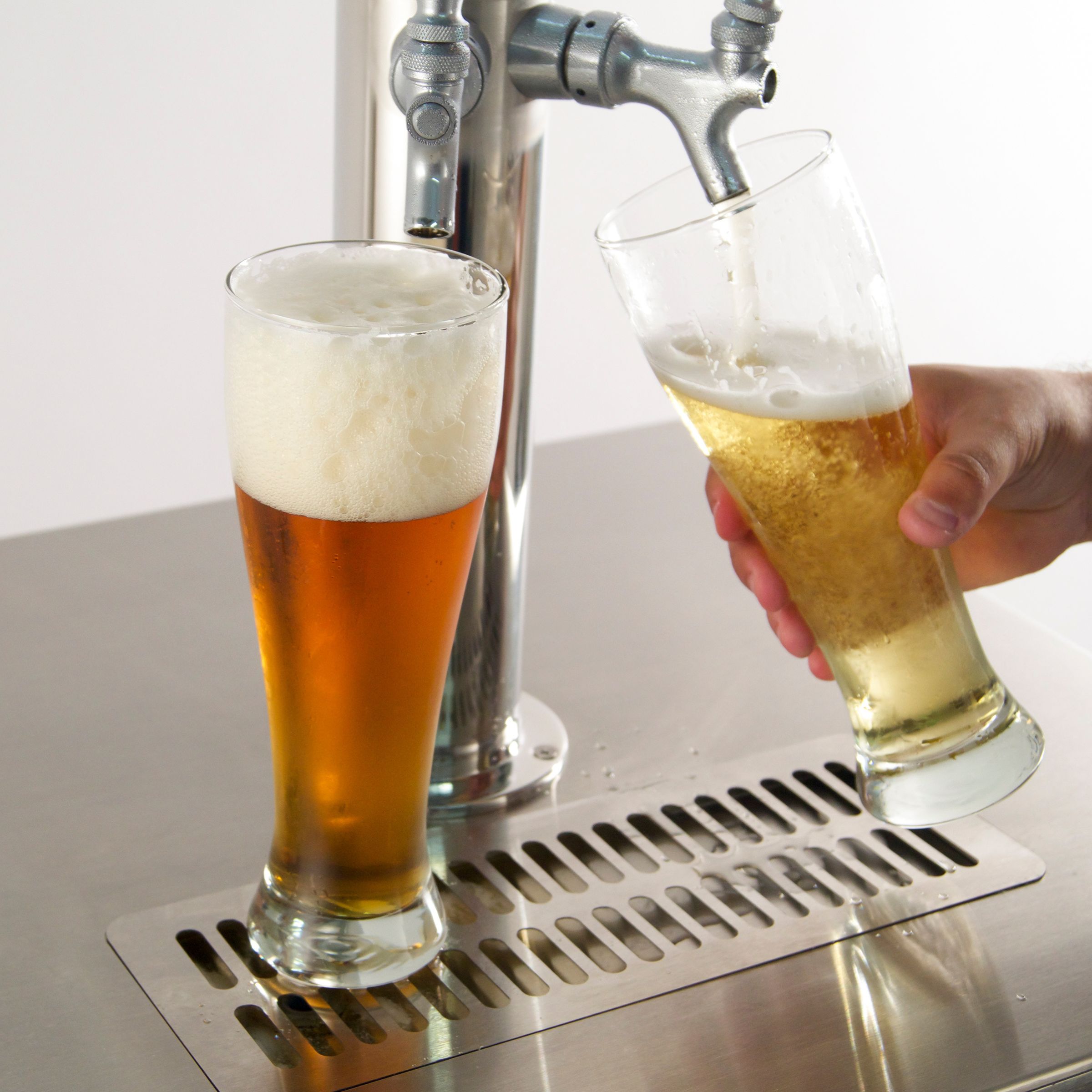 firemagic-outdoor-rated-kegerator-bierk-hlschrank image 2