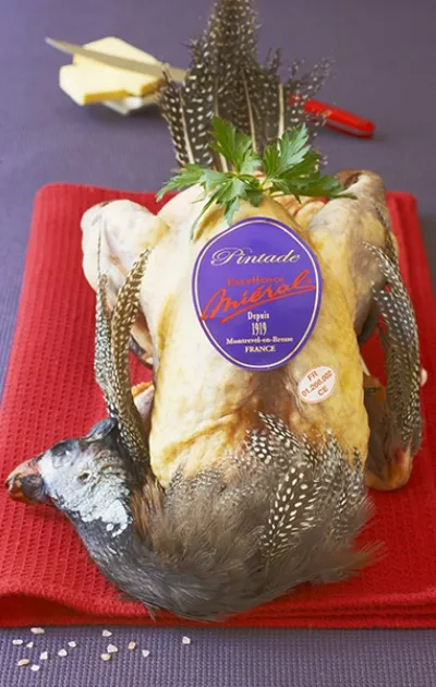 mi-ral-pintade-excellence-franz-sisches-perlhuhn-frisch-2-1-2-6-kg image 1